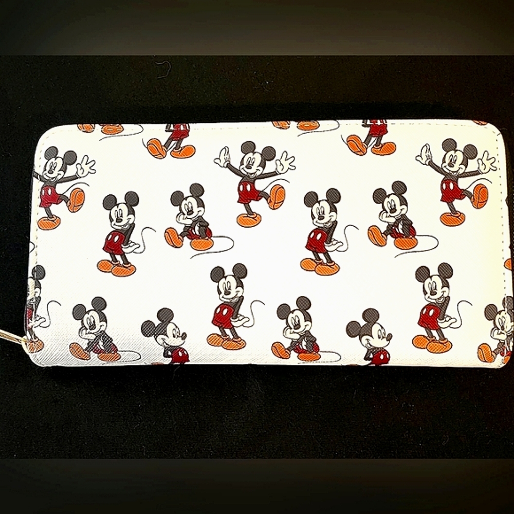 Disney Classic Mickey Mouse Full Zip Wallet - Picture 4 of 5